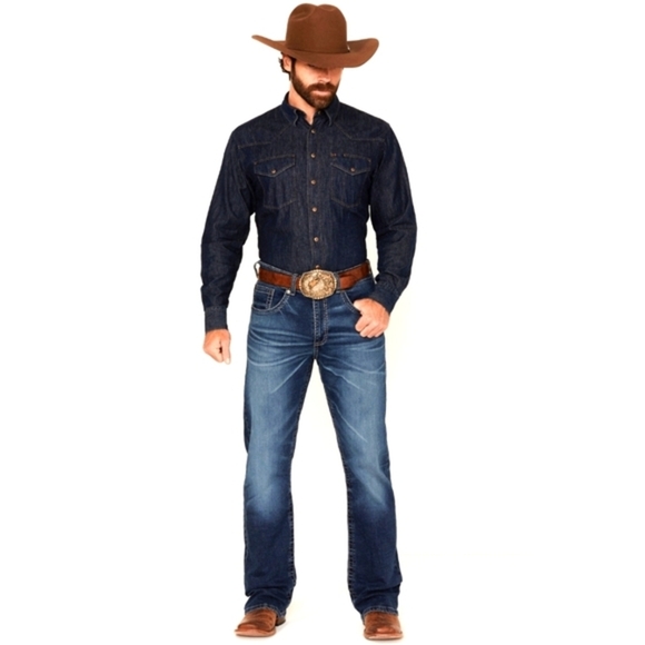 Blue Straight Jeans Modern Fit. Man - Picture 2 of 16